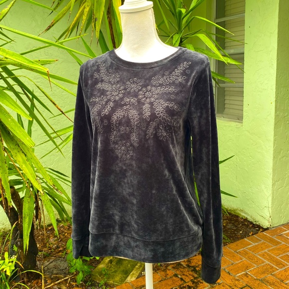 Lilly Pulitzer Tops - Lily Pulitzer Rami Black Velour Pullover